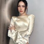 Charlotte Austin Instagram - 🤍 MUA @armytoast HAIR @nnoteterrr DRESS @maeying_rentral