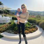 Charlotte McKinney Instagram - I’m not like a regular aunt, I’m a Cool aunt 💁🏼‍♀️