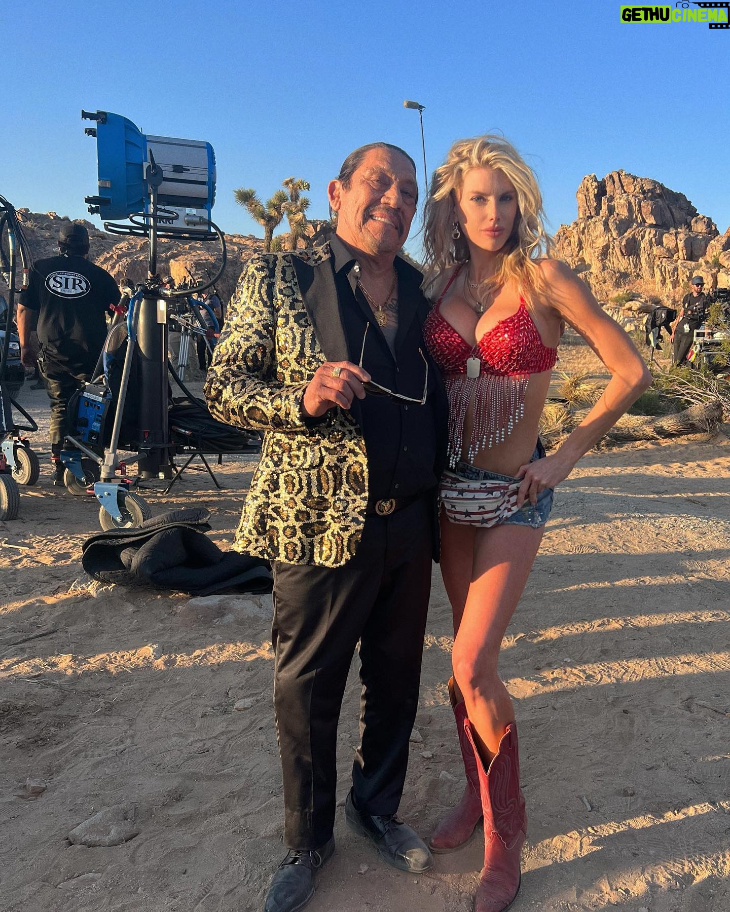 Charlotte McKinney Instagram - Got the chance to work the legendary @officialdannytrejo on a wild Romanian film together this year excited to share with u all 🤣🙈🐐