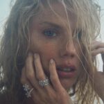 Charlotte McKinney Instagram - 🐚💎