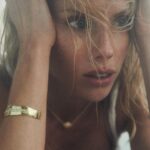Charlotte McKinney Instagram - 🐚💎