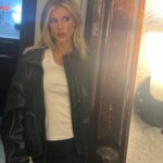 Charlotte McKinney Instagram - A Glimpse inside my camera roll 🏄🏼‍♀️🙈