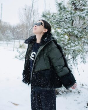 Charmaine Sheh Instagram - The snow is sparkling like a million little suns.