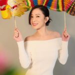 Charmaine Sheh Instagram - May the Year of Dragon be filled with confidence and courage. Wishing you all prosperity and joy.