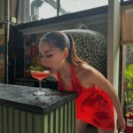 Chayanit Chansangavej Instagram - walking in the sunshine @louboutinworld 🧡 ร่วมสัมผัสประสบการณ์ใหม่ได้ที่ Christian Louboutin Boutique สาขา Central Chidlom ชั้น 1 โซน LUXE GALERIE #ChristianLouboutin