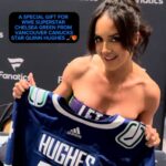 Chelsea Cardona Instagram - The @wwe x @nhl crossover you didn’t know you needed 🤩 @chelseaagreen is now ready to rep #FanaticsExclusive @_quinnhughes and her @canucks during the #StanleyCup playoffs! 🏒