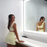Chelsea Cardona Instagram - 💛🤍 it was all yellow… shop the look at the LTK link in my bio.