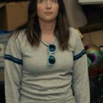 Chelsea Peretti Instagram - OFFICIAL TRAILER‼️ Did you know it takes 5,058 people to make a film? I am so thankful to all the people who put their time and talent into #FirstTimeFemaleDirector. I loved the experience of collaboration with each department and problem-solving on the fly daily. It’s very moving to think what goes into making anything you see. But let me shut up. Save it for the podcast, Peretti. Thank you @kosherpork @rosiemsanders @kistempe @eatflowrs @geehanski @abigailkeevercostumes @kooolkojak @estehaim @stacyerin_hair @rdehmakeup @jonogoetzman @pics_by_cam_ @asiaanise @slam_chase @rickpage_ @ej_connaughton @nathan.ruyle @joemande @yassir_lester @panavision jay deuby @james_vaughn @marvistaent @therokuchannel @amypoehler @chefannethornton @jimcarretta if i cudnt find ur ig tell me and ill add u love uuuu