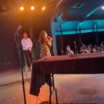 Chelsea Peretti Instagram - WHAT A NIGHT @bejohnce put together to raise $ for IATSE, Teamsters Local 399, and the USWW Janitors impacted by strikes. Will the comedians @megsstalter @timheidecker @bejohnce want me to delete all these clips? Very possibly. Enjoy now while ya can!!!!!!! JOHN IS PROBABLY STILL SLEEPING AFTER SUCH A LATE SHOW AND MEG BUT ME N TIM UP AT THE CRACK O DAWN W OUR KIDS TENDING TO THEIR NEEDS! DEDICATION TO THE CRAFT #newfaces