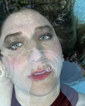 Chelsea Peretti Instagram - experimenting
