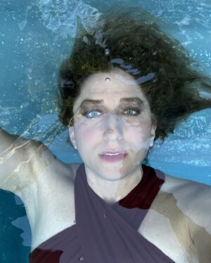 Chelsea Peretti Instagram - experimenting