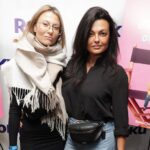 Chelsea Peretti Instagram - More pix from @vidiots screening of #FirstTimeFemaleDirector out now on @therokuchannel 1. Camera dept! @asiaanise @anaflores4 @kjuddz @bryanjackie 2. Producers at @paperkite and @deannabarillari ! 3. Composer @kooolkojak was in Bali so heres a pic from our music album about coffee! (thx also to @estejizziehaim for your help and to @ericbenet 4 end credits singing) 4. AD! @kistempe ! Here w b99 bud @rickpage_ 5. Costumes! @abigailkeevercostumes 6. MUA! @rdehmakeup 7. Hair! @stacyerin_hair 8. Sound! @tisdstudios 9. Design! @rosiemsanders how did we not get a pic together! 10. Scripty! Luciaaaaaaa ditto Thank you!!! Lemme know if I fucked anything up! I v possibly did and can fix it! Thanks to @lestudiophoto @shakeshack and @vossworld