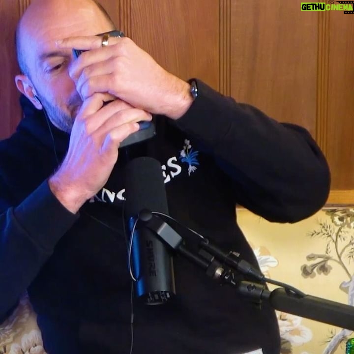 Chelsea Peretti Instagram - SHOULD I POST SLIDESHOWS OF CLIPS? sick of parsing it out. Today @paulscheer is on the show and dude brought his own sound effects (see last slide) NEW POD UP NOW bye❤️❤️❤️❤️❤️❤️ #cannoli #scottpeterson #soundeffects #caramelizedonions #italian