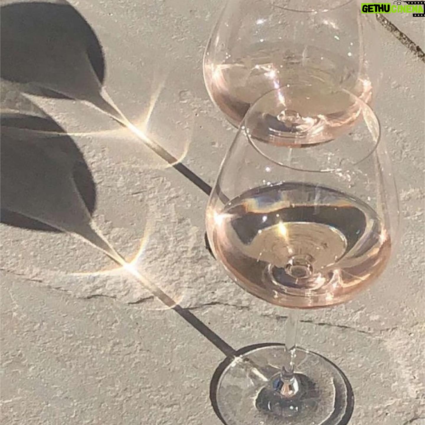 Chelsea Tavares Instagram - Only attracting beautiful spirits…..Amen.