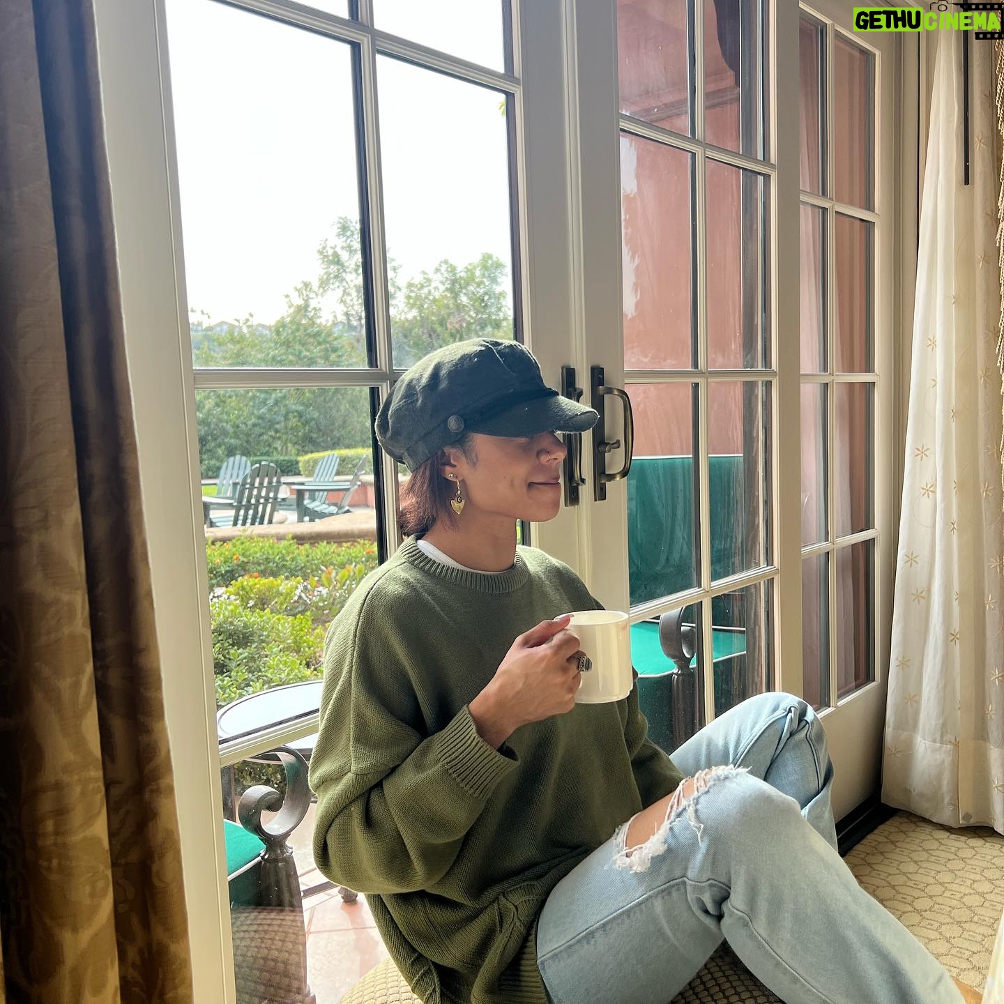 Chelsea Tavares Instagram - Finding my calm.