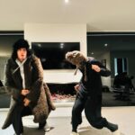 Chen Bolin Instagram - 南半球是真的冷 跳一下 發糕 🕺💃🔥✨（超） #出去一下 #WhatATrip