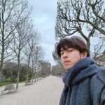 Chen Bolin Instagram - 散步 🖤✨