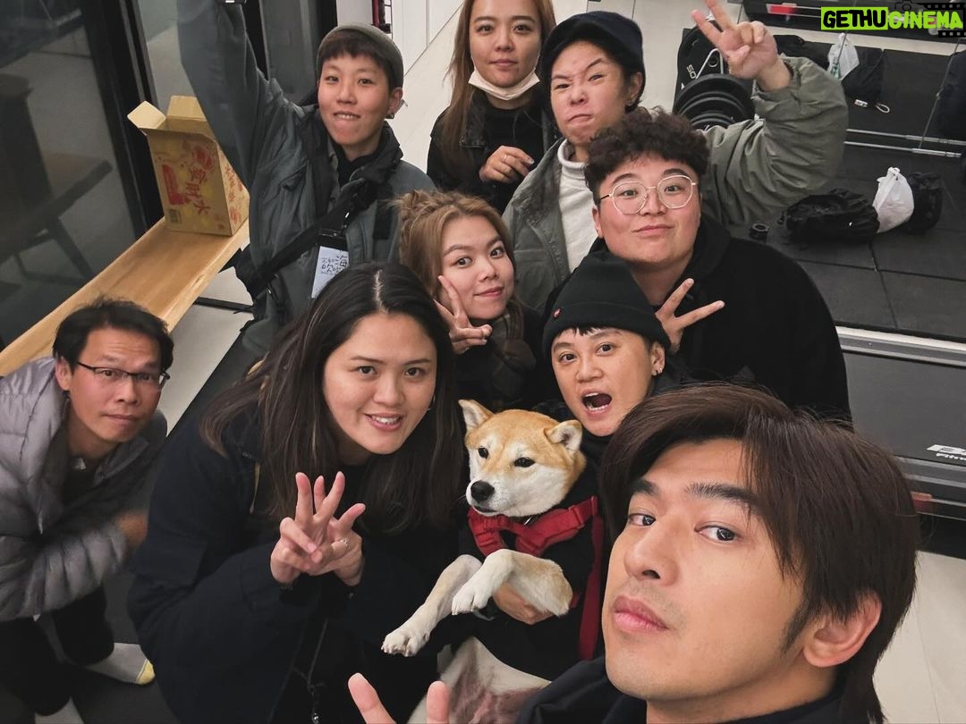 Chen Bolin - 15.8K Likes - 不如海邊吹吹風,順利殺青✨🌬️
謝謝劇組的所有成員們 ⭐️❣️
和你們一起在金門吹吹風的日子,
真的真的很開心 🩵✨
謝謝最帥Peter導、辛苦啦~
🫶🏻✨
#不如海邊吹吹風
#loveyouall