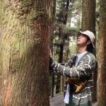 Chen Bolin Instagram – 🌲極島森林2將在 Discovery 頻道播出✌🏻✨

就在 『世界地球日』4/22th 星期一 10:00pm 🌏💫

🌳一定要收看呦 👀✌🏻✨～～～
👉🏻➡️獻上庫存已久的幕後花絮😘💜✨

สวัสดีทุกคน！
Halo semua！
東南亞的Discovery也都會上線唷✨✨✨

@discovery.tw 
@extreme.forest 
@grayscale.production 

#世界地球日 
#極島森林2