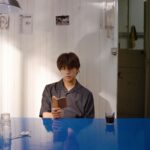 Chen Bolin Instagram – 2024 peter wu 

在瑪黑區最古老的平版印刷工坊𥚃，
油墨 、底片、膠捲的達達聲以紙交織建構成跨越地域和時空的場景。

⚪️⚫️🪶🎞️🌿

#peterwuparis