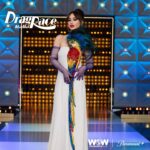 Chiara Francini Instagram - 🌈🇮🇹💖 ... il venerdì è giunto!!! Il tema della puntata è: Night of a thousand Paola & Chiara, ovvero: “Apri un varco”🌈💅 Runway : Viva el amor!♥️ E io piena di Uccelli, piume e passi a due, ma anche a tre. Mommo che ricordi... Ricordi? ❤️ La terza puntata di #dragraceitalia 3 è su @paramountplusit Watch #DragRaceItalia Season 3 now! ♥️🇮🇹 Streaming on: 🌎 @wowpresentsplus worldwide ❤️Priscilla, io, Paola, Paolo e Chiara vi aspettiamo, al varco. AMORI❤️ Prodotto da @ballandi_ @dimitricocciuti ❤️ Dress: @stellajean_sj_ Shoes: @lesilla Gloves: @dueccigloves Mini dress: @pinkoofficial Couture Boots: @lesilla Fascinator: @verdemaggio Make up: @valentini.nina Hair: Piero Giordi per @minetteroma Styling: @andrea.mennella Thanks: @comosuenaelcorazon @angycom72 Le nostre QUEENS @sypario @vezirja @sissylea.queen @lasheevadq @amy_krania_dq @silvanadellamagliana @morgana.cosmica @laprada_weareallprada @the.leila.yarn @aurora_lightning @adrianapicassoofficial @lina.galore @bianchinimelionce