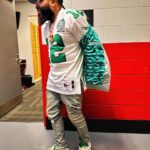 Chico Bean Instagram - “Every day I thank God for all the Things that he did, Got me playing wit Major Figgas like I’m Gillie The Kid” Salute to my Folks @mitchellandness for always looking out when I’m in The City of Brotherly Love…
