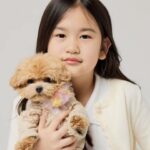 Chidjun Hung Instagram - Happiest birthday najaaa @chilynhung 🫶🫰 9 ขวบแล้ว ตัวเล็กของบ้าน 😚 my baby girl 👧🏻 you are so sweet nice and kind heart ♥️ be blessed with love , happy healthy life najaaa , surround with goodness, good luck 🍀 enjoy what you love 🎨🖌️expore this wonderful world. lots of hugs and kisses 😚 supporting you as always and forever, love you super very much #chilynhung 💗🫰🫰🫰