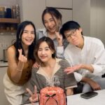 Chidjun Hung Instagram – Happy birthday 🎈 คนที่น่ารักที่สุดดด I luv chuu 3200 🥰💗 my bestie-beautiful heart, soul sister @girlgxox คำอวยพรมีให้ทุกวัน น้าา 🥳