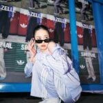 Chien Hung Instagram – 走過路過真的不要錯過！！
adidas originals把三葉草復古玩色街區帶到信義區威秀廣場了 👏🏻

今天穿 #adicolor 的淺紫 粉紅 🪻🌸
再搭配上白色厚底SAMBAE拉高比例
整體是不是輕盈柔和又春夏感十足😆

現場用顏色分每區塊都超好拍
娃娃機還夾到整個表情管理失敗哈哈

玩遊戲還有機會兌換咖啡或杯裝霜淇淋的CAFÉ IN 咖啡吧
以及三葉草復古創作基地可以體驗仿擬刺青手作

4/9-4/14 在信義威秀前廣場
大家快去打卡拿禮物吃冰拍水照吧 🧡
@originals_tw
#新潮復古穿搭 #三葉草復古玩色街區 #adidasSamba