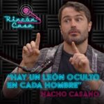 ChikyBomBom Instagram - #NachoCasano te dejará sin aliento con las increíbles revelaciones que hizo sobre su romance con #DaniellaNavarro 😲💥, lo que piensa de #Lupillo y mucho más en una conversación íntima con #ChikyBombom desde el #RinconenCasa 🎙️🏠, nuestro nuevo podcast de #EnCasaconTelemundo que no te puedes perder este jueves.