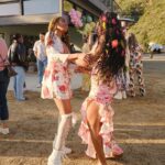 China Anne McClain Instagram - Thriii 🌸 #sisters