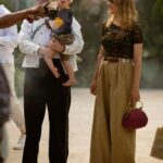 Chloë Sevigny Instagram - #fbf to holiday looks on a weekend getaway with @houseofwaris & @sabineheller hosted by @etereoauberge 📸 @brinkleycapriola Shirt vintage @jeanpaulgaultier acquired at Wasteland SF vintage @tomford shades belt needlepoint #dancingbears gift from @haleywollens trousers and bag @maisonmargiela rubber slippers @yproject_official
