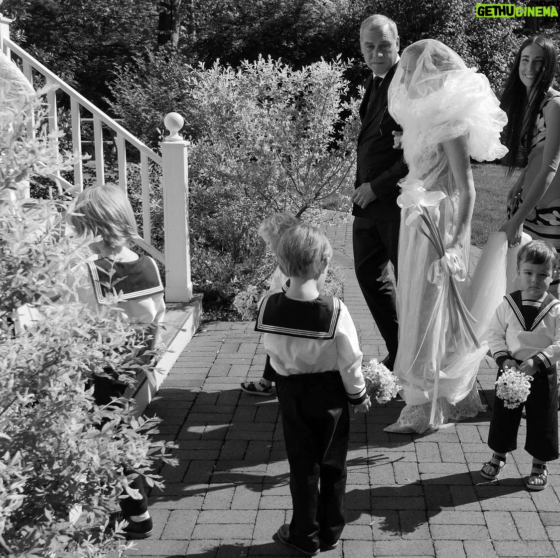 Chloë Sevigny Instagram - Brother by my side, sister got my back. Baby boy one step ahead. Thank you @vogueweddings and 📸 @petevoelker for capturing all the best moments so beautifully.
