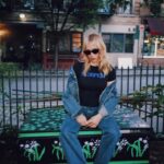 Chloë Sevigny Instagram – In fresh SCORPION t for @itsviolet by @vannakitty get yours! 
📸 @williamstrobeck #scorpioseason
