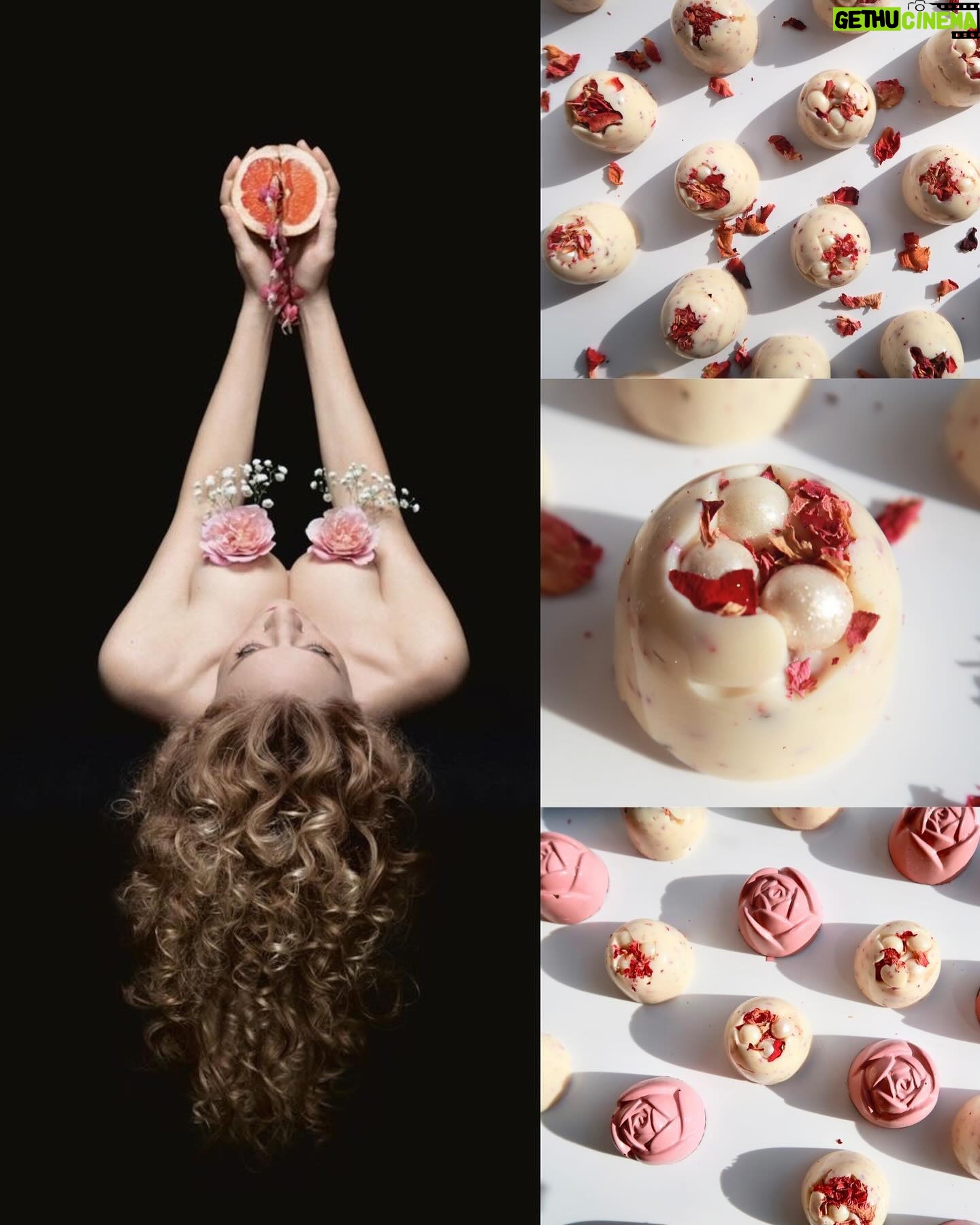 Chloë Sevigny Instagram - A Little surprise! Calling all romantics 🥀 Valentine’s Day is coming, so Régime des Fleurs and I cooked up the Little Flower chocolates collection, available now 🍫 Four exquisite handmade Valrhona chocolate bonbons, each flavored with notes from my signature perfume: rose, earl grey tea, black currant, & pomelo citrus. Crafted for us by Borough Chocolates in Greenpoint. It’s yours for free with the purchase of a 75ml bottle of Little Flower 🥀 @regimedesfleurs @boroughchocolates