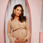 Chloe Bridges Instagram - It was a beautiful night at #LaCenaLA - thank you @its_rubes @jesslivmo @elsamariecollins #equis for getting us together and @carlosericlopez for this photo studio. Always happy to celebrate latino representation and to be in community with so many kind, talented people ✨✨