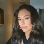 Chloe Bridges Instagram - Can’t go into 2024 without giving this pilot a place on the grid - I love sitcoms and it was very fun to work on one again (and to get some work in before striking and pregnancy 🫠) you’re the best @amberruffin