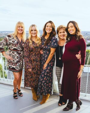 Chloe Bridges Instagram - Thank you to these four ladies @angeliquecabral @brittanidevine @devine.penny @bridgeskat for throwing the most beautiful baby shower for me. I can tell those pregnancy hormones are raging cause literally all I want is for people to be mushy and sentimental with me and write me nice notes and it turns out showers are perfect for that 🥰 29 weeks down 11 weeks to go