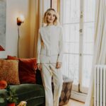 Chloe Fineman Instagram - Thank you @intothegloss for revealing my MAJOR addictions to skincare and beauty products... but also kinda cool to shout out so many products i love?! Any questions I’ll answer in comments! Link in bio for interview! Interview by @daisebedolla Photos by @a.genova #ITGTopShelf