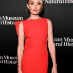 Chloe Fineman Instagram - ❤️ @amnh x @nbcsnl Thank you @broecker.t @sammybaebee for putting together this dream dress and my snl family @danielaznyc @jimmybegoode #renee for getting me ready between sketches 🤣 📸 @gettyentertainment