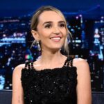 Chloe Fineman Instagram - @chloeiscrazy does as many impressions as she can in 60 seconds! #FallonTonight