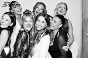 Chloe Lukasiak Instagram - Loves a photo booth