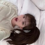 Cho Yi-hyun Instagram - 잘자🦦