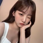 Cho Yi-hyun Instagram - 쏘피와 함께 맞이하는 세번째 봄🤎