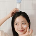 Choi Hee-jin Instagram - @manyoofficial 평소에도 자주 사용하던 브랜드와 함께하게 되어서 행복합니다!☺️ 마녀공장 많이 사랑해주세요💙