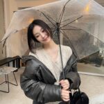 Choi Hee-jin Instagram - 아직 쌀쌀하네요🥹🫧🫧☔️ 모두 감기조심!!!