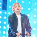 Choi Seung-cheol Instagram - FOLLOW AGAIN