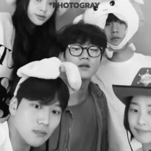 Choi Ye-bin Instagram - 😎
#밤이되었습니다