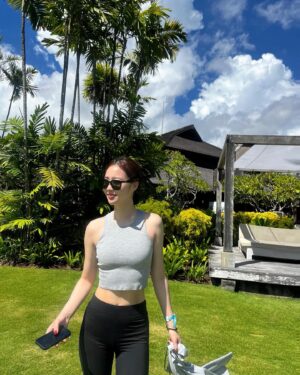 Choi Ye-bin Instagram - 운동하고 건강하게 먹고 쉬고🎧
올-인클루시브 #클럽메드 
All inclusive #clubmed 
@clubmed @clubmedbali