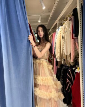Choi Yeon-cheong Instagram - 예쁜 곳이 좋아요. 이 곳은 천국 😇🪽